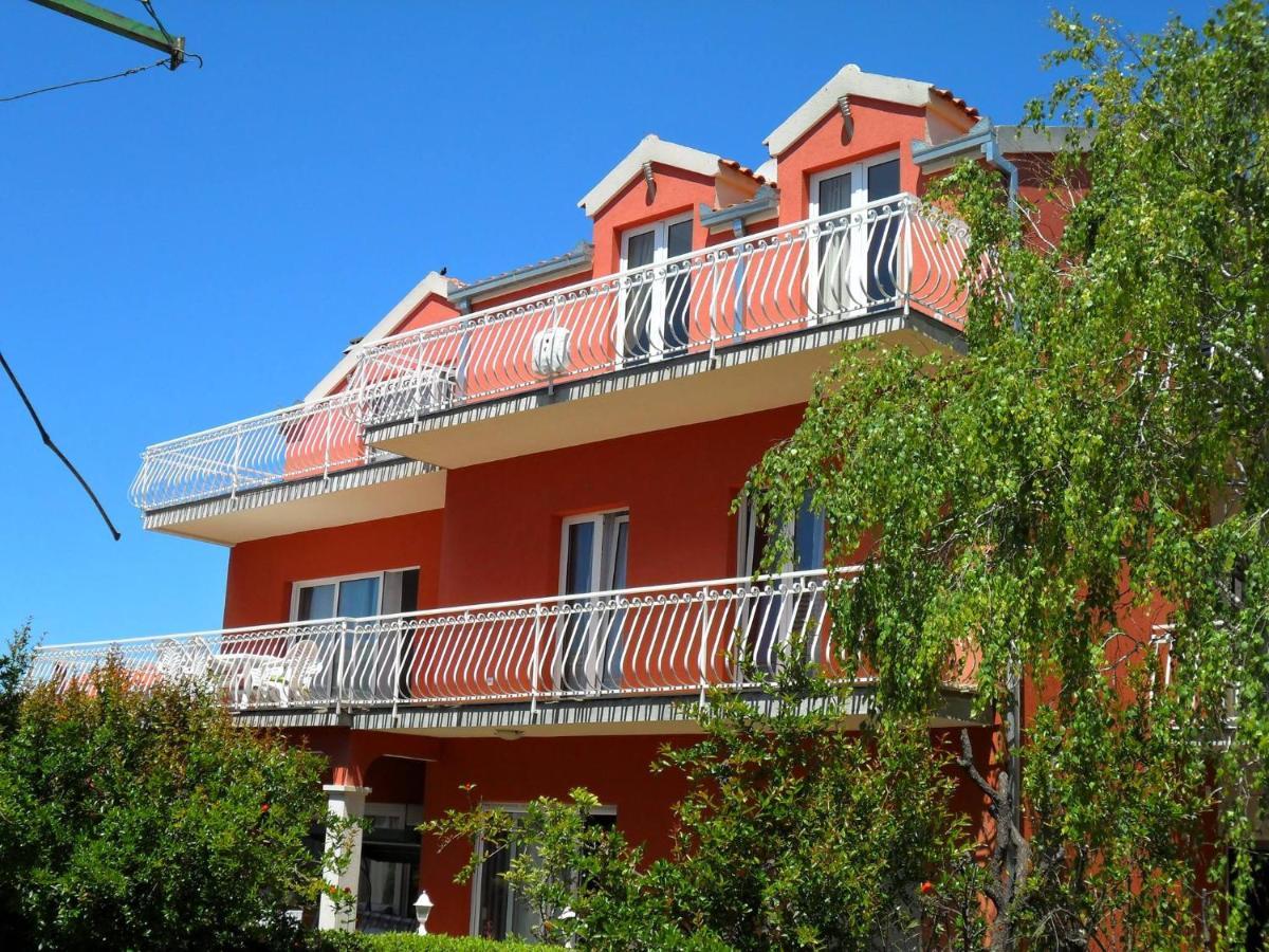 Red Sunset Apartmán